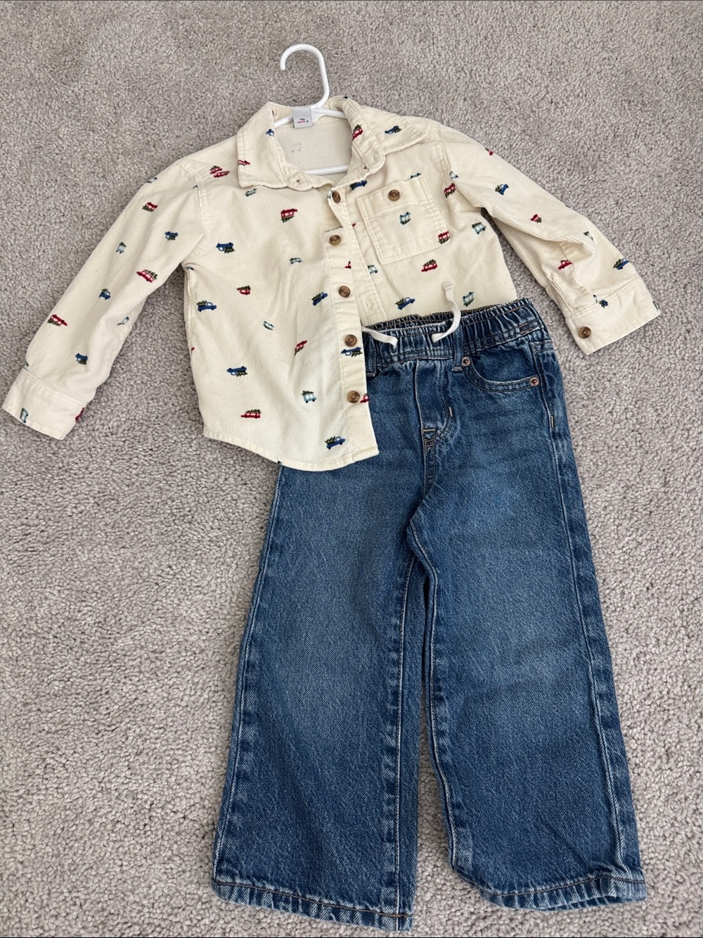 Old Navy GAP Toddler Boys 3T Corduroy Car Print Shirt Jeans 2-Piece Outfit